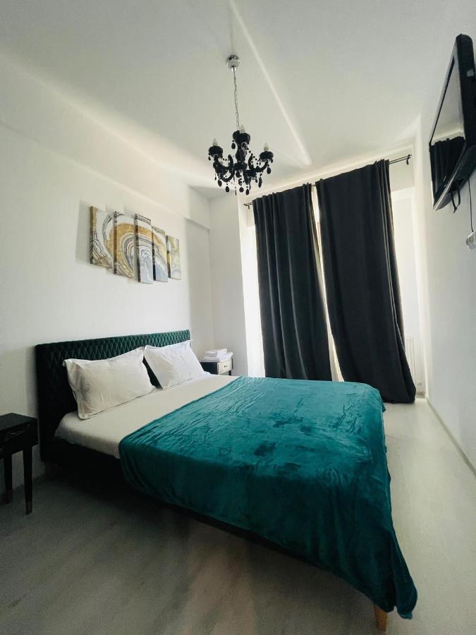 Family Apartment Near Palas Mall Iasi Eksteriør billede